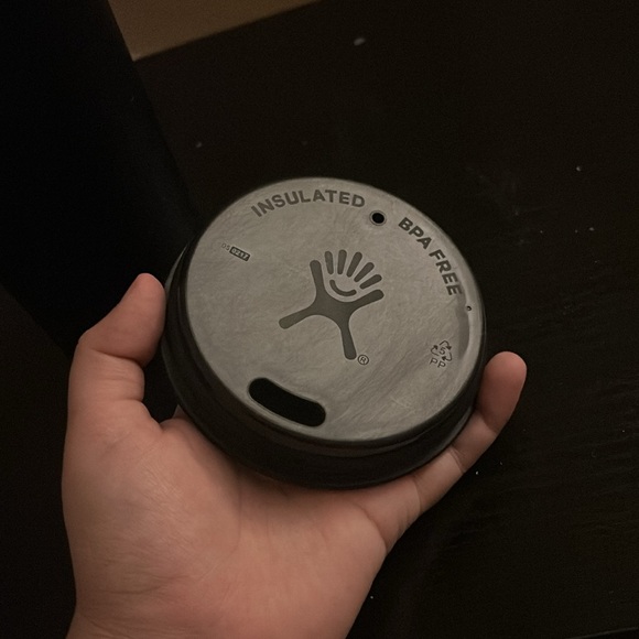 Hydroflask - Picture 4 of 5